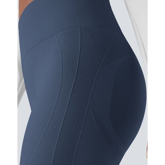 Halara Seamless Flow High Waisted Butt Lifting Leggings Sz Large 7/8 Navy Blue W - Picture 2 of 8